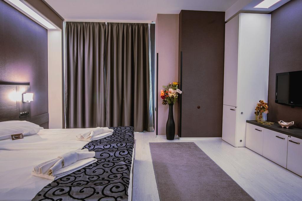 Hotel Idol Targóvishte Habitación foto